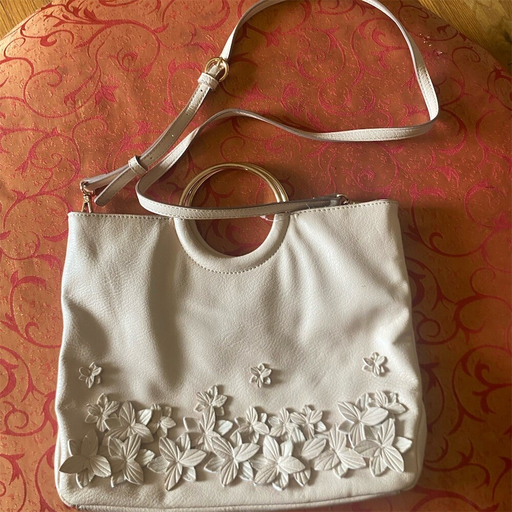 LC Lauren Conrad Shoulder Bag Purse Small Cream Blush Floral Applique